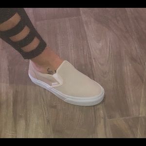 Vans slip on sneakers Tan sz 5 Moonbeam
